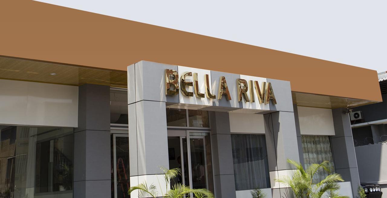 Hotel Bella Riva Киншаса Екстериор снимка