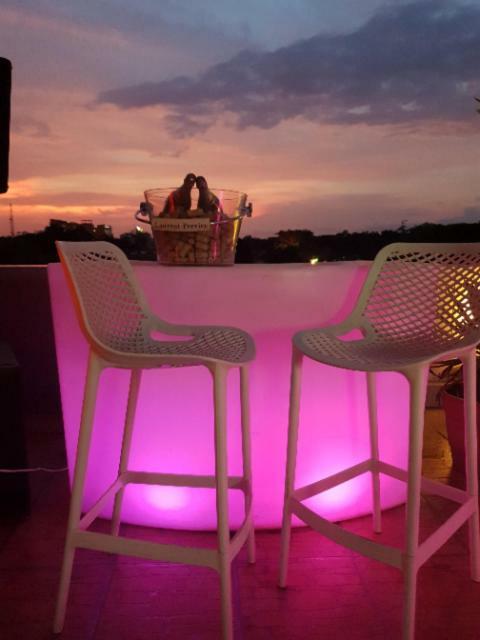 Hotel Bella Riva Киншаса Екстериор снимка